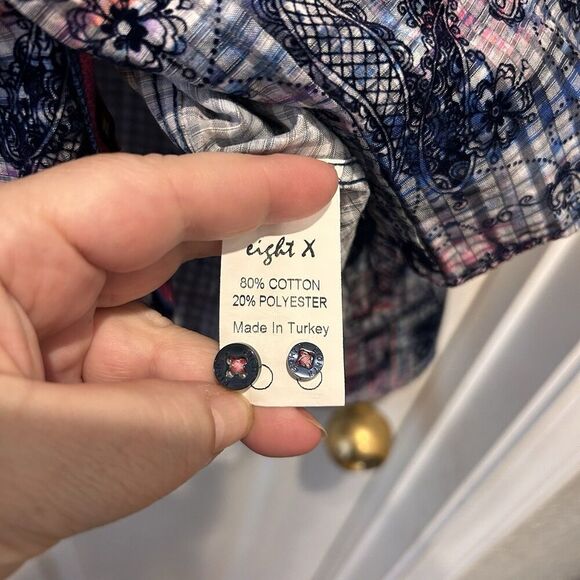 Buckle Eight X‎ Static Motion Button Down Shirt Men’s Size Large Contrast Cuff - Picture 9 of 10